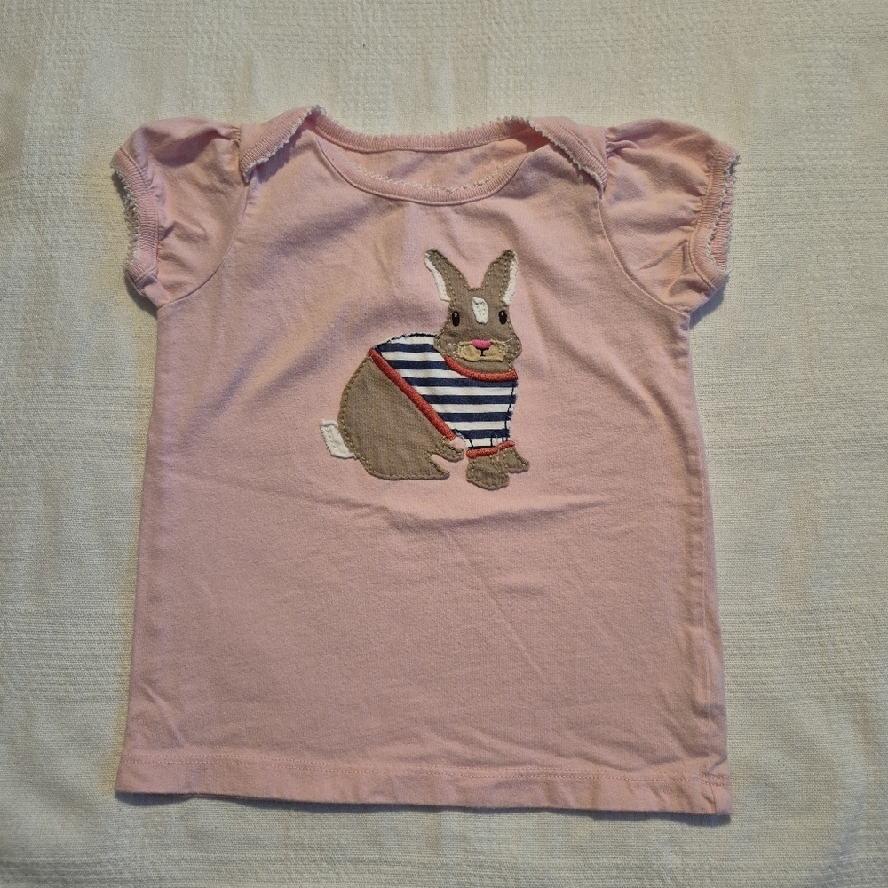 Baby Boden girls 12-18 months pink appliqued bunny shirt VGUC